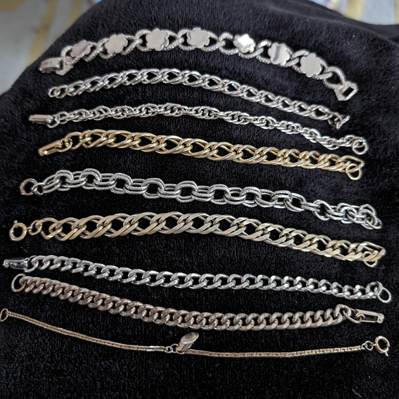 Jewelry - 9 mixed charm Bracelets